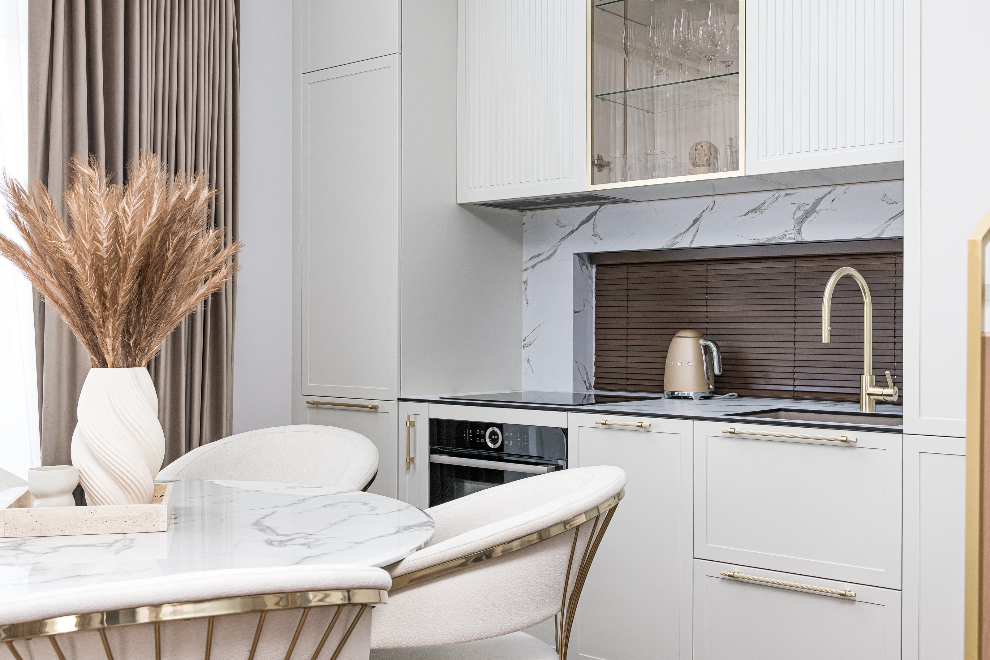 Menas Gyventi Hero 4